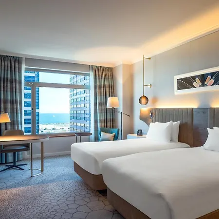 Hilton Diagonal Mar Barcelona Hotel Exterior photo
