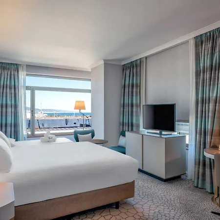 Hilton Diagonal Mar Barcelona Hotel Exterior photo