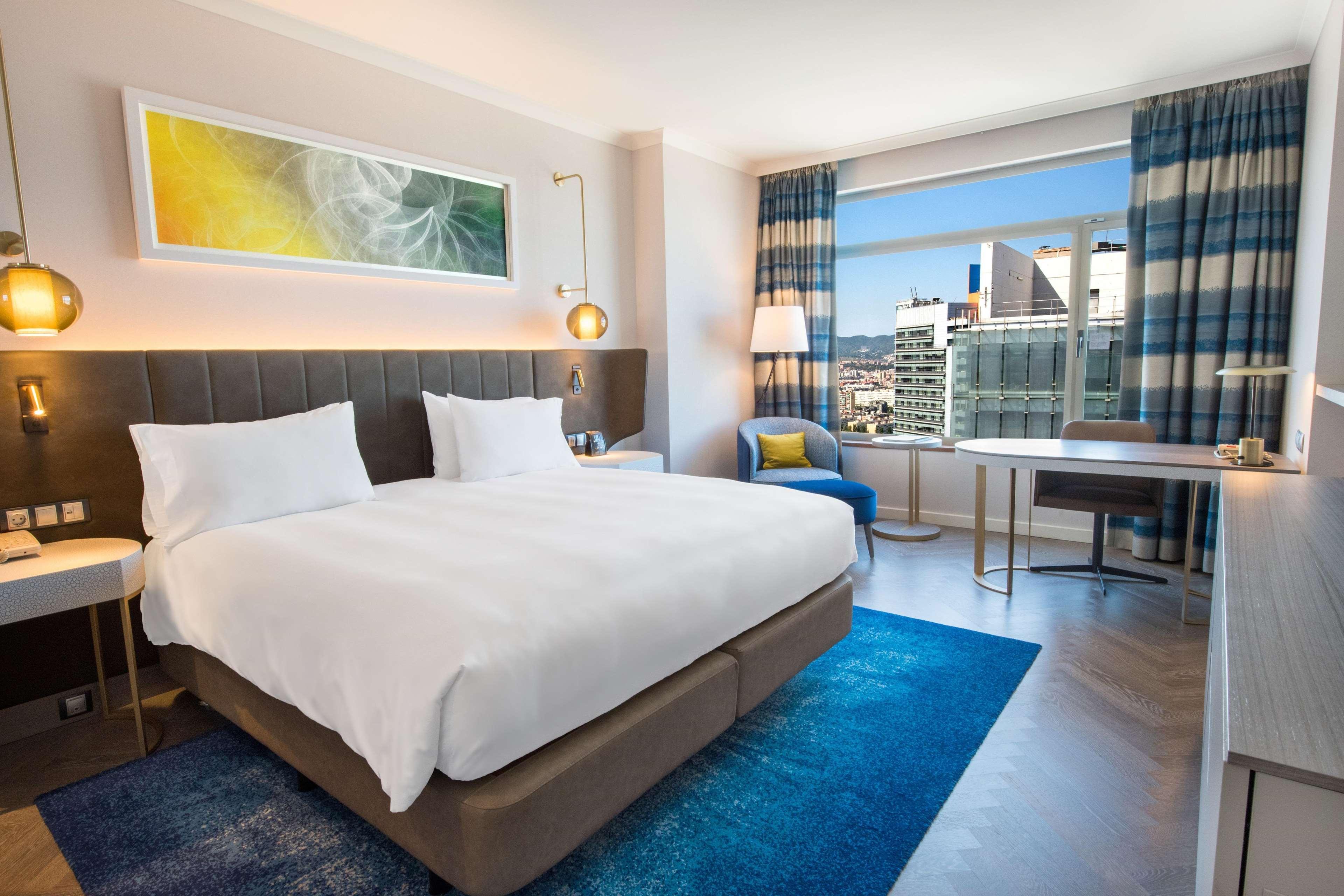 Hilton Diagonal Mar Hotel 4*