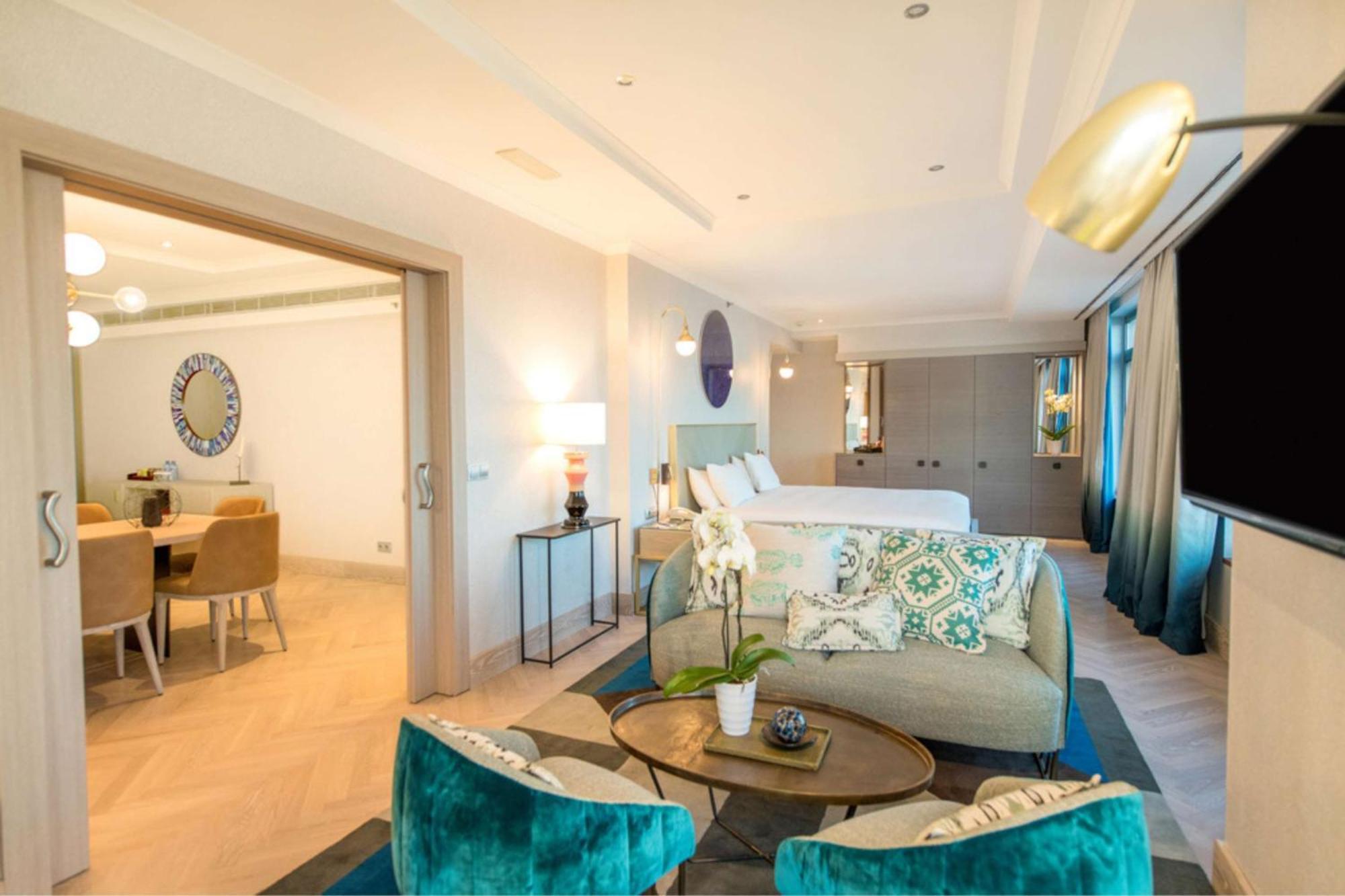 Hilton Diagonal Mar Hotel