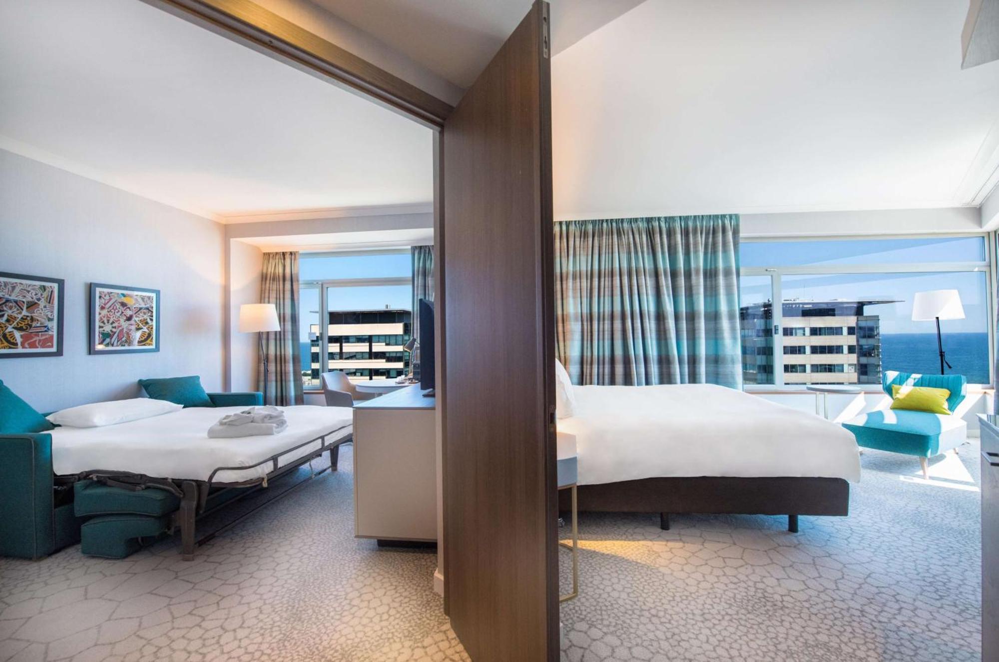Hotel Hilton Diagonal Mar 4*