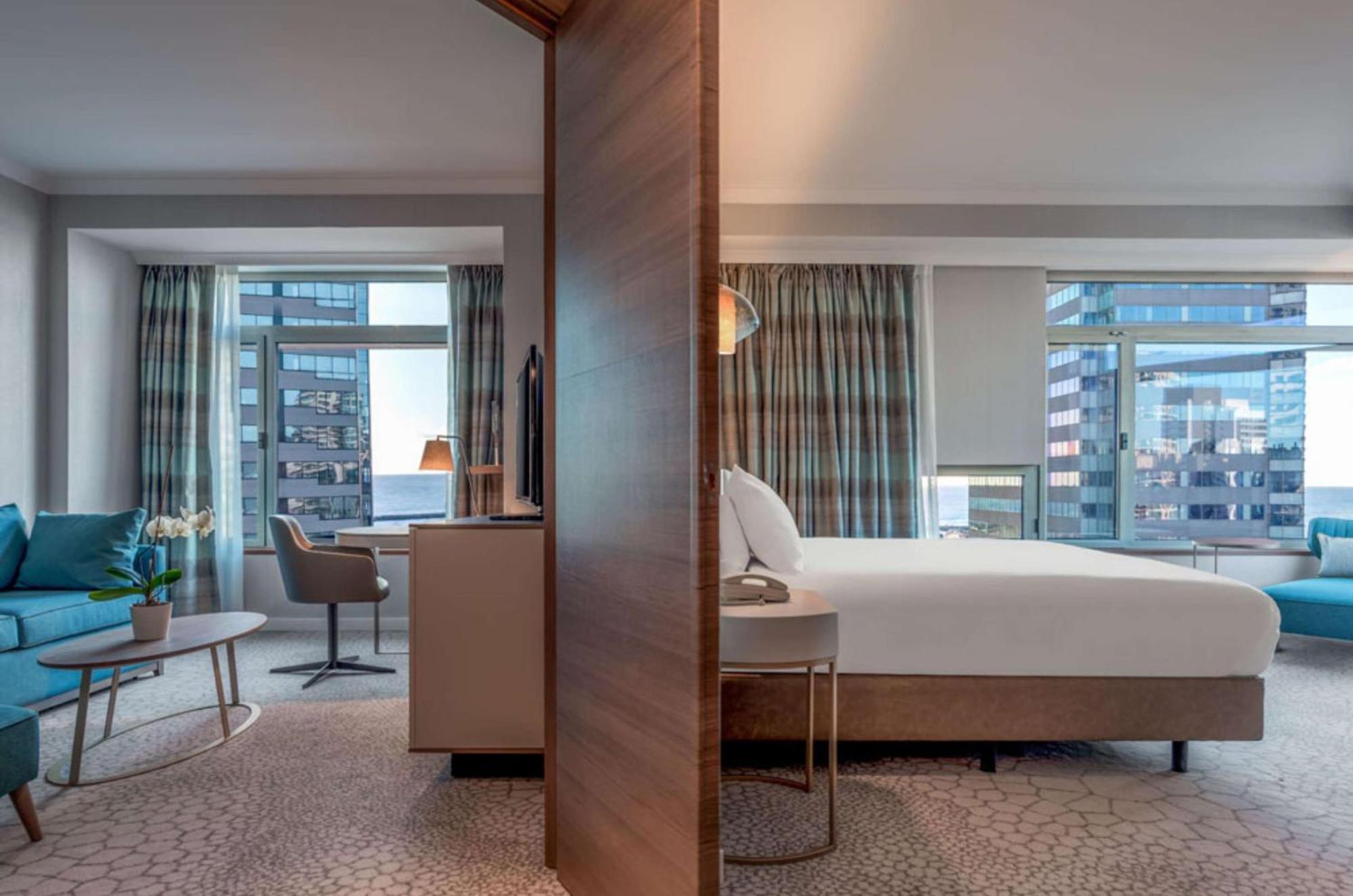 Hilton Diagonal Mar 4*