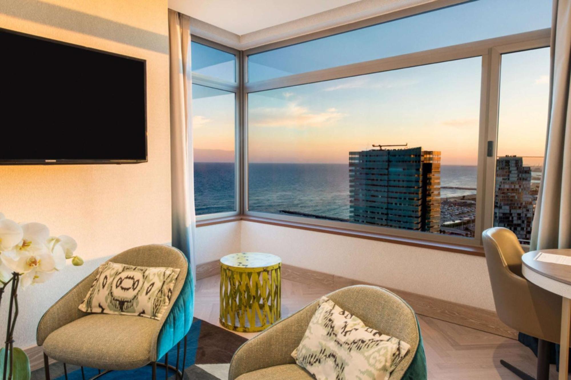 Hotel Hilton Diagonal Mar 4*